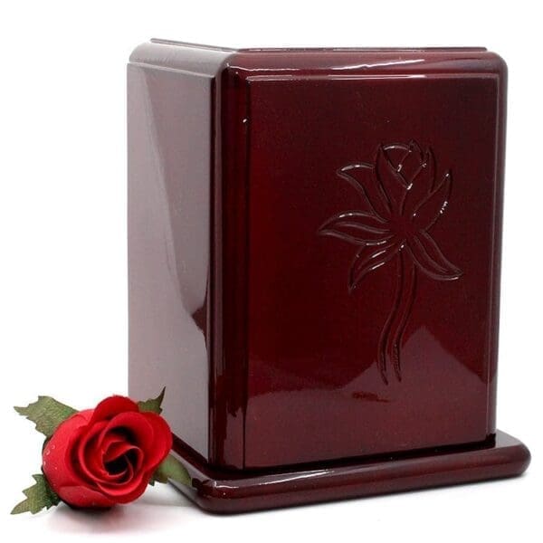 Mahogany Flower Etch