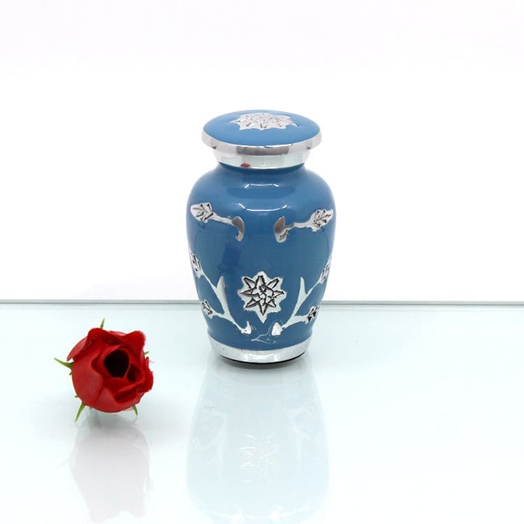 Memento | Light Blue with Flower - 06-1285T